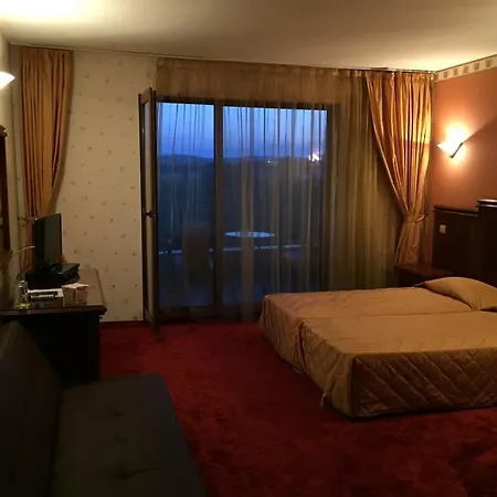 Boliari Hotel 3*